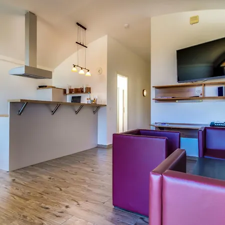 Vakantiehuis Lagovida Duenenhaus Comfort Familia C Am Stoermthaler *