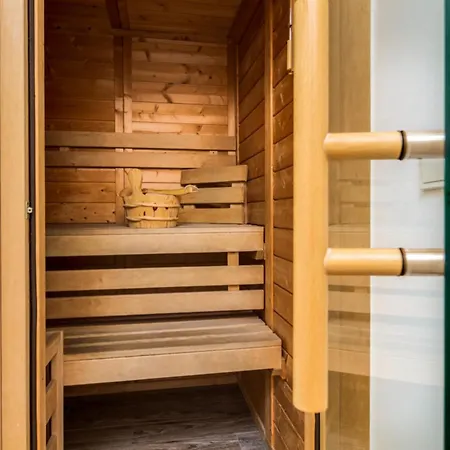 Lagovida Duenenhaus Comfort Familia C Am Stoermthaler * Grosspoesna